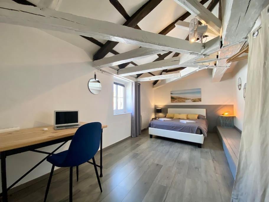 Bel Appartement - 2 Chambres - Proche Du Vieux Marche Ла Рошел Екстериор снимка
